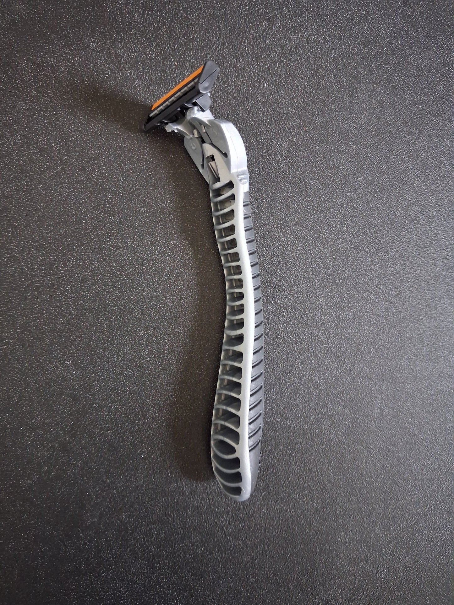 Reusable Razor Handle + Triple 6-Layer Stainless Steel Blades