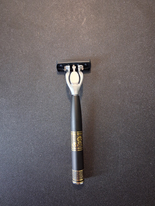 Premium Reusable Razor with 2 6-Layer Cartridges